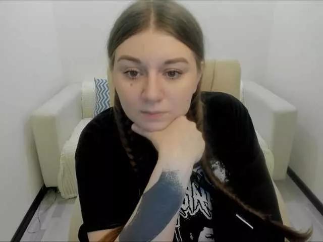 AlisaBacker on BongaCams 