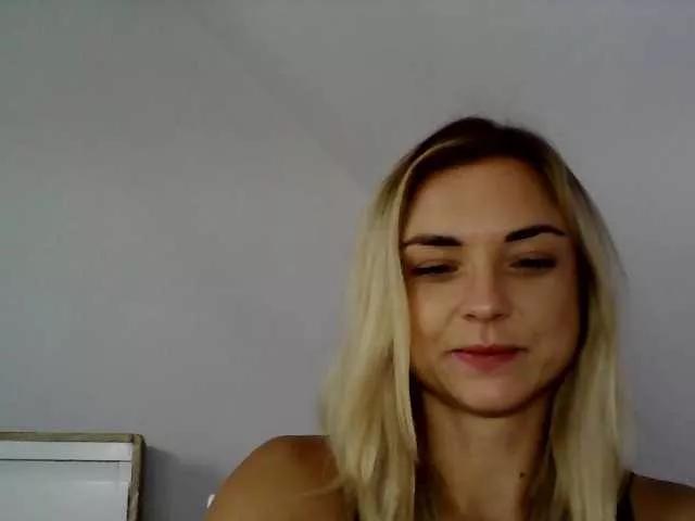 AshleyPerfect on BongaCams 