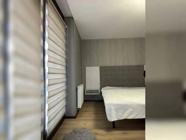 Explore BabyDarii, she wants to masturbate for you BabyDarii from BongaCams