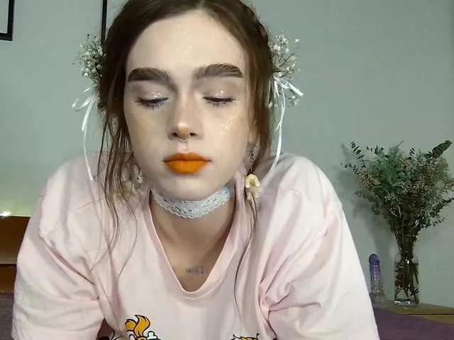 BrokenDoll666 on BongaCams 