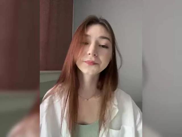 CrazyAleona on BongaCams 