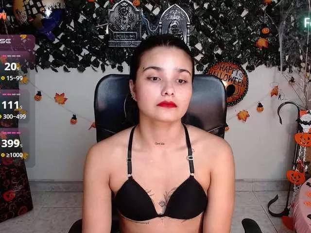 DestinyHills on BongaCams 