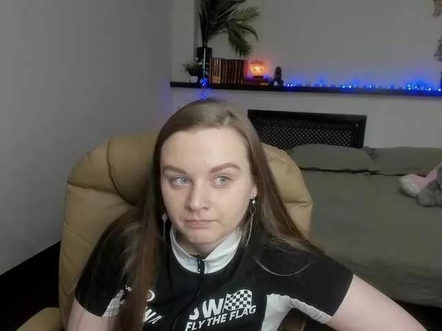 EmilyaFoxy on BongaCams 