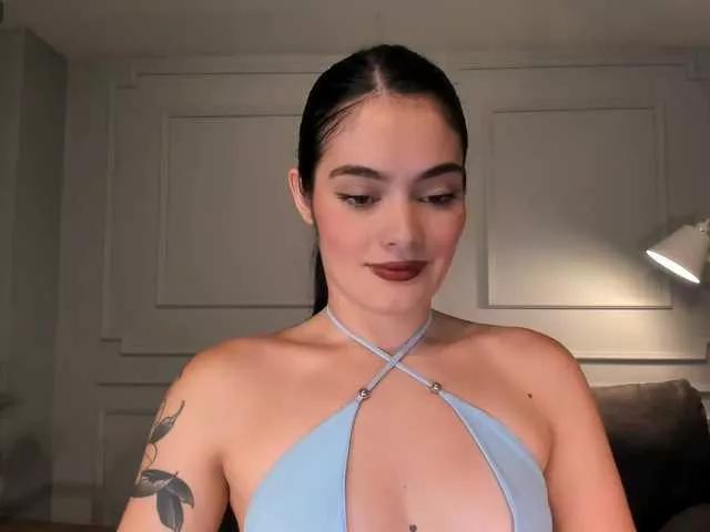 GiaFerrara on BongaCams 