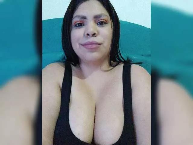 Jazminhot on BongaCams 