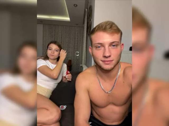 jony-jessica on BongaCams 