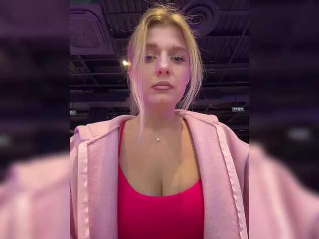 Watch KotiMrrr, she wants to masturbate for you KotiMrrr from BongaCams