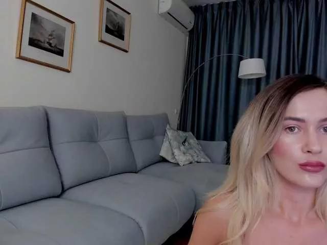 LeylaRoss on BongaCams 