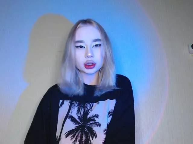 LilCharliey on BongaCams 