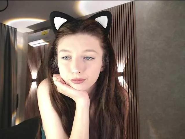 LinaCute on BongaCams 