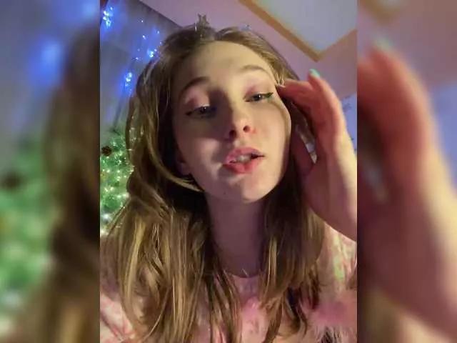 PeachGirl on BongaCams 