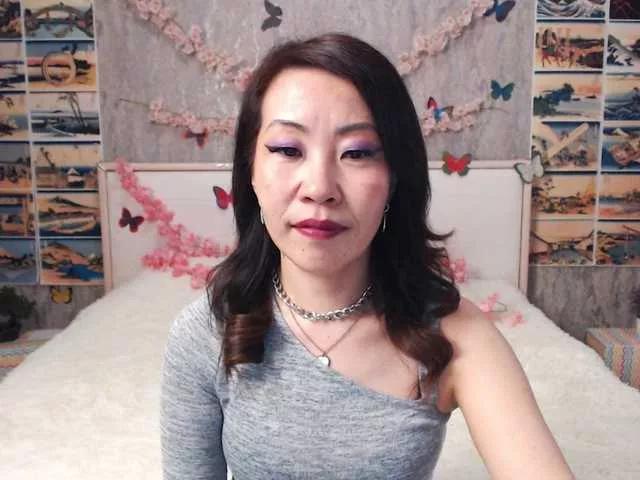 Sarahsexygirl on BongaCams 