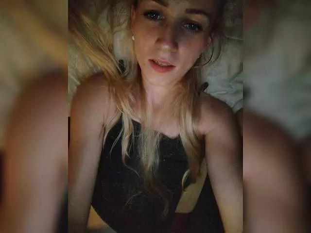 SexyBlondVlk on BongaCams 