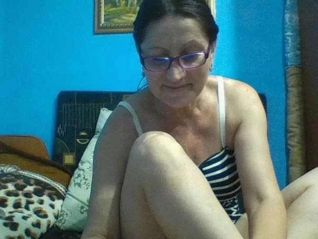 SexyEstelle on BongaCams 