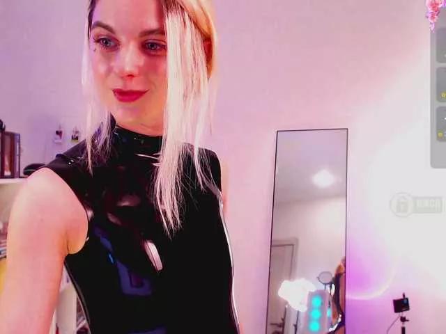 Sonia-Black on BongaCams 