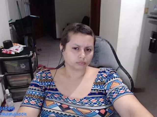 Tinamqueen on BongaCams 