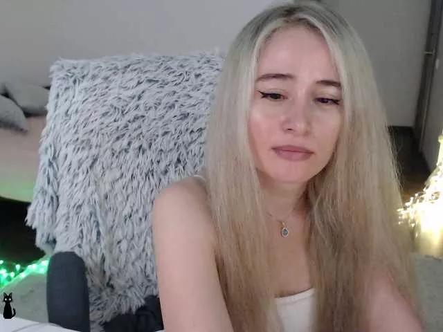 xyliganka777 on BongaCams 