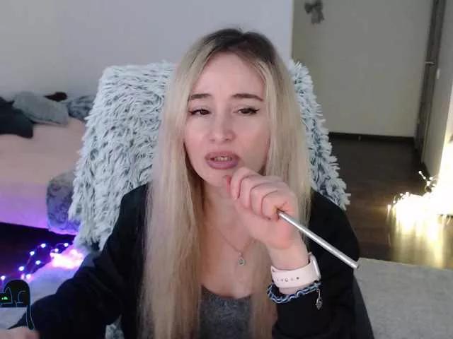 xyliganka777 on BongaCams 