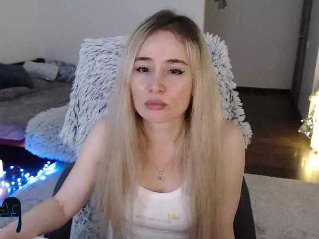 xyliganka777 on BongaCams 