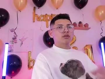 a_lejandro_08 on Chaturbate 