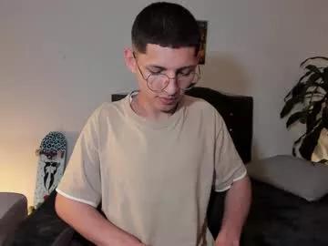 a_lejandro_08 on Chaturbate 