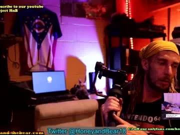 honeyand_thebear on Chaturbate 