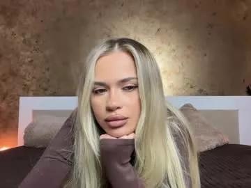 julia_rle on Chaturbate 