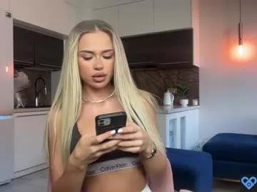 julia_rle on Chaturbate 