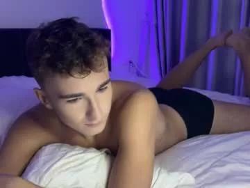 kleotwink on Chaturbate 