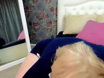 lorabigass on Chaturbate 