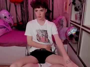 luke_sweet on Chaturbate 