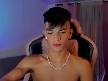 noahh_th03 on Chaturbate 