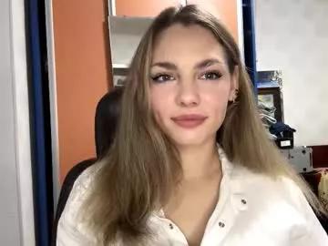 Slutty Pricillahoinacki wants you to fuck her body now pricillahoinacki from Chaturbate