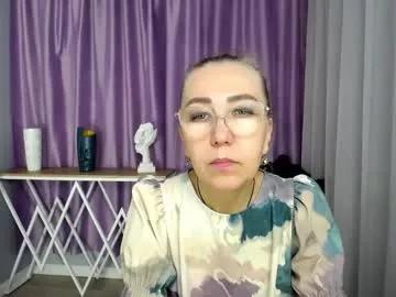 queen_a_n_i on Chaturbate 