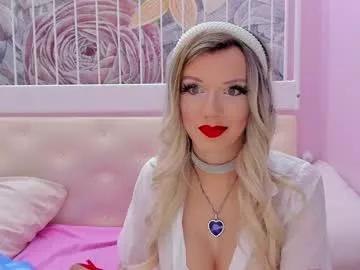 sexymiatrans on Chaturbate 