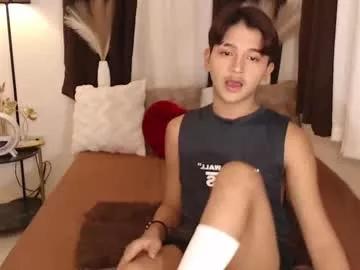 xavierfrias2806 on Chaturbate 