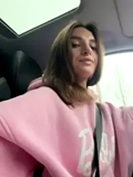 Checkout sweet model -AngelAri- -AngelAri- from StripChat