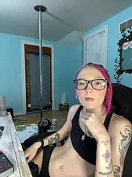 alicewonder09 on StripChat 