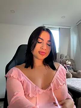 Watch 23 years old HannaBeckett from StripChat HannaBeckett from StripChat